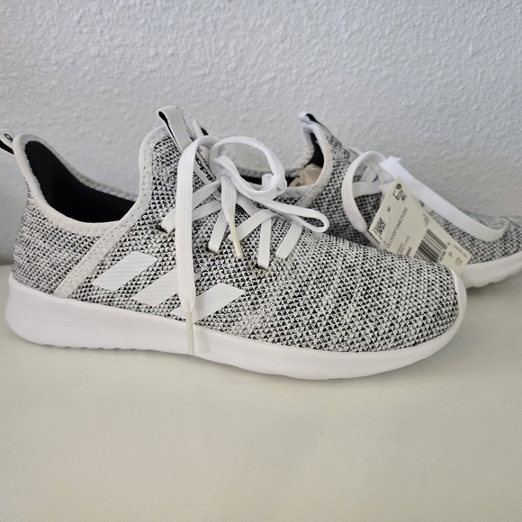 NWT Adidas Cloudfoam Pure Gray White - Picture 2 of 7